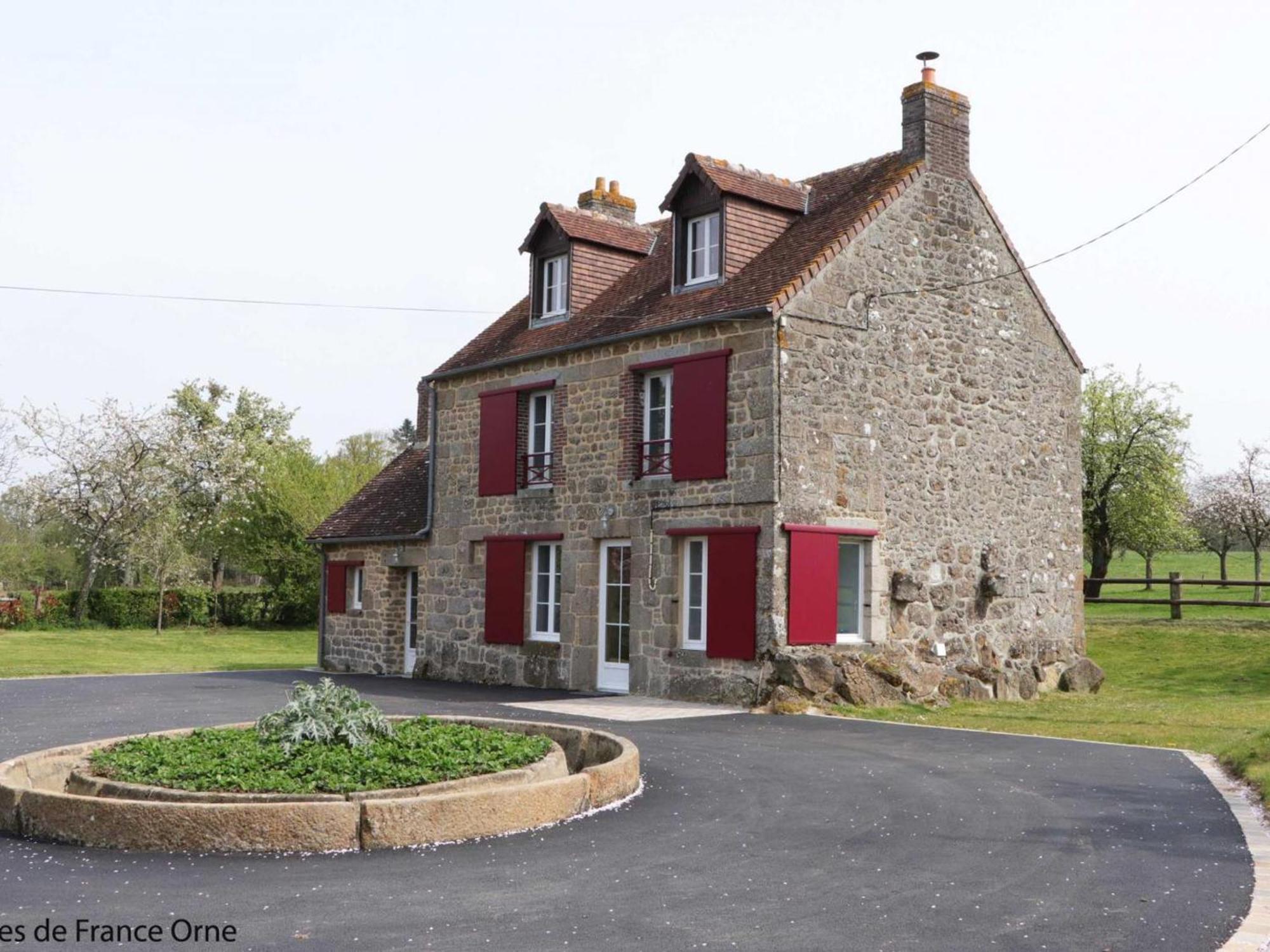 Maison Normande Renovee Avec Grand Jardin, Ideale Pour Famille, Proche Lac Et Randonnees - Fr-1-497-143 Menil-Gondouin Extérieur photo