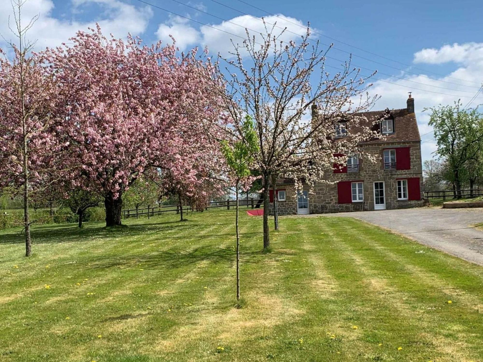 Maison Normande Renovee Avec Grand Jardin, Ideale Pour Famille, Proche Lac Et Randonnees - Fr-1-497-143 Menil-Gondouin Extérieur photo